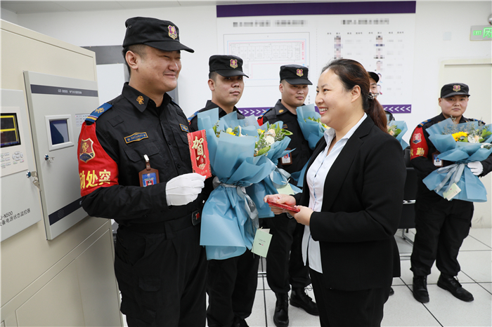 皇甲特衛(wèi)，鄭州安檢，鄭州保安，防爆安檢設(shè)備租賃